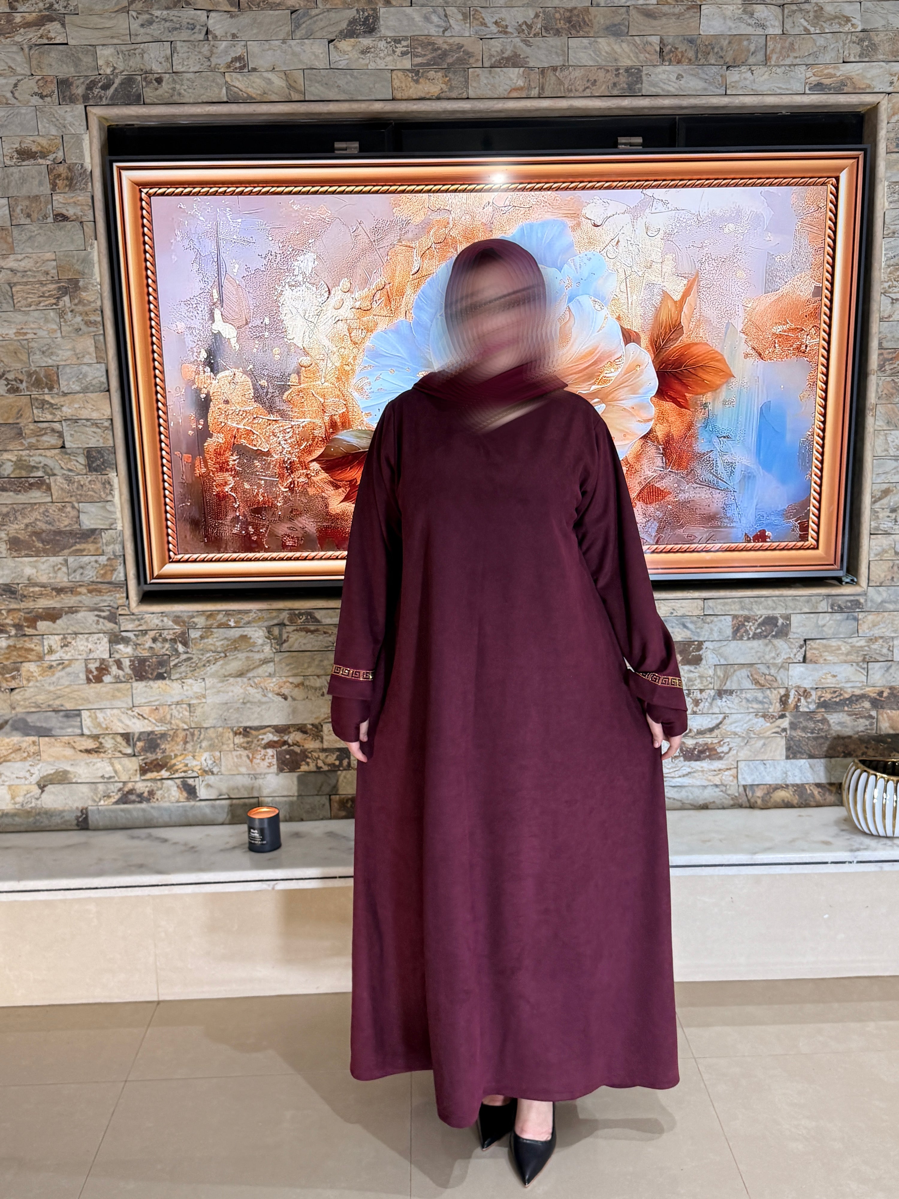 عباية راقية بلمسة رمضانية متوفرة فـلكحل و الغرونة